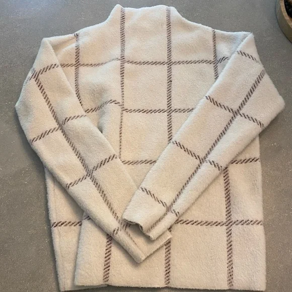 Cream and Brown Checkered Sweater - Picture 4 of 6